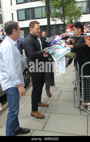 Londra, Regno Unito, 25 maggio 2018. Chris Pratt ha visto arrivare agli studi della BBC Wogan House Credit: Foto Stock