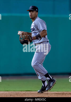 23 maggio 2018: Central Arkansas infielder Josh Somdecerff (9) durante il 2018 Southland Conference Championships. Il gioco 4 Houston Baptist University vs Arkansas centrale al campo di costellazione di Sugar Land, Texas. Houston Battista ha vinto in sette inning 14 - 4 Foto Stock