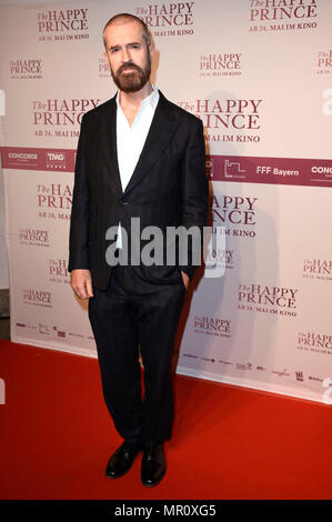 Monaco di Baviera, Deutschland. 23 Maggio, 2018. Rupert Everett presso la premiere del film "Il Principe Felice' al Gloria Palast. Monaco di Baviera, 23.05.2018 | Utilizzo di credito in tutto il mondo: dpa/Alamy Live News Foto Stock