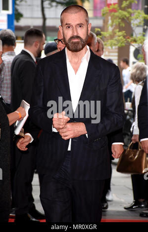 Monaco di Baviera, Deutschland. 23 Maggio, 2018. Rupert Everett presso la premiere del film "Il Principe Felice' al Gloria Palast. Monaco di Baviera, 23.05.2018 | Utilizzo di credito in tutto il mondo: dpa/Alamy Live News Foto Stock