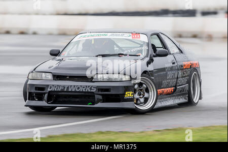 Circuito di Silverstone, Towcester, Regno Unito. 25 Maggio, 2018. Cooper pneumatici mondo RX della Gran Bretagna, il Festival SpeedMachine; mostri energia eseguire drift in pista per gli spettatori Credito: Azione Sport Plus/Alamy Live News Foto Stock