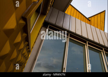 Dettagli architettonici del Berliner Philarmoniker di Berlino, Germania. Foto Stock