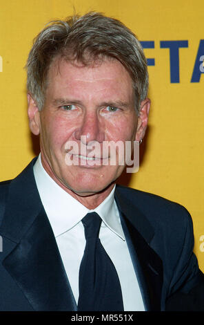 Harrison Ford alla undicesima edizione del premio BAFTA-LA -Britannia Awards presentato da George Lucas presso il Beverly Hilton di Los Angeles. Aprile 12, 2002. FordHarrison10 Red Carpet Event, verticale, STATI UNITI D'AMERICA, industria cinematografica, celebrità, fotografia, Bestof, arte cultura e intrattenimento, Topix celebrità moda / Verticale, meglio di, evento nella vita di Hollywood - California, moquette rossa e dietro le quinte, USA, industria cinematografica, celebrità, movie celebrità, personaggi televisivi, musica celebrità, fotografia, Bestof, arte cultura e intrattenimento, Topix, headshot, verticale, una persona, dall'anno , 2002, inchiesta ts Foto Stock