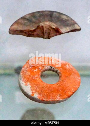 Le guarnizioni di tenuta in bronzo dalla valle del Indus civiltà a Mohenjo-Daro, Pakistan. La valle di Indus civiltà era una età del Bronzo cultura, (3300-1300 A.C.; coppia periodo 2600-1900 BCE) principalmente nelle regioni nord-occidentali dell Asia del Sud, che si estende da quello che oggi è il nord-est l'Afghanistan al Pakistan e India nord-occidentale Foto Stock