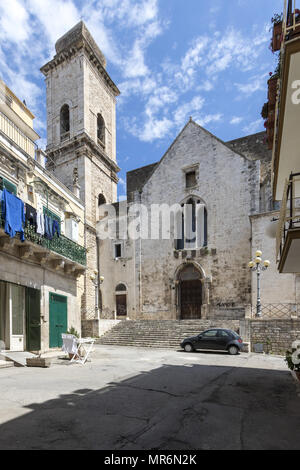 Bitonto, Italia - 05 Maggio 2017: Vecchia chiesa a Bitonto, Puglia, Italia Foto Stock