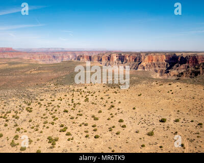 Vista aerea del West Rim del Grand Canyon da elicottero Foto Stock