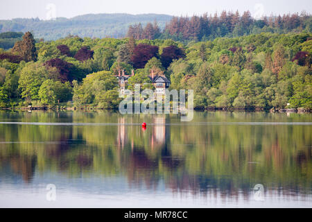 Pullwood Bay station wagon, Luxury holiday accommodation sulle rive del lago di Windermere Foto Stock