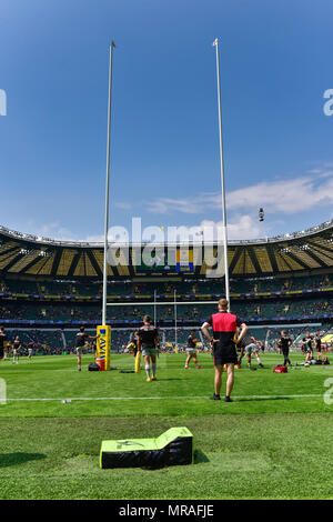 Londra, UK, 26 maggio 2018. 26 Maggio 2018 , Twickenham Stadium di Londra, Inghilterra; Aviva Premiership finale di Rugby 2018, Exeter Chiefs v saraceni; Aa veiw di Twickenham da dietro i pali Credito: News immagini /Alamy Live News Foto Stock