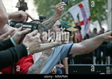 Londra, Regno Unito. 26 Maggio, 2018. Libera Tommy Robinson protesta Credito: Knelstrom Ltd/Alamy Live News Foto Stock