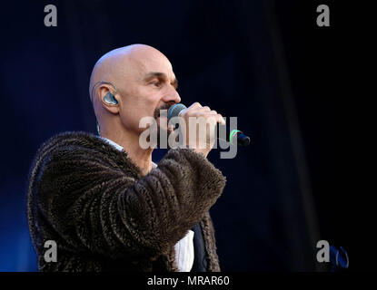 Hampshire, Regno Unito. 26 Maggio, 2018. Gente comune Giorno 1 - Tim Booth cantante con James effettuando in corrispondenza di gente comune di Southampton, 26 maggio 2018, Hampshire, UK Credit: Dawn Fletcher-Park/Alamy Live News Foto Stock