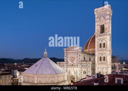 Battistero di San Giovanni, Cattedrale di Santa Maria del Fiore Cupola del Brunelleachi, il Campanile di Giotto, Firenze, Toscana, Italia, Europa Foto Stock