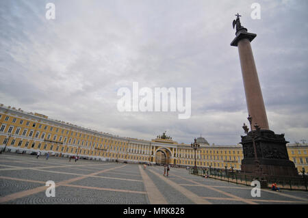 General Staff Building - La Piazza del Palazzo, San Pietroburgo, Russia Foto Stock