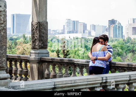 Città del Messico, Polanco, minoranza etnica latino-latina ispanica, immigrati immigrati, messicano, Bosque de Chapultepec parco forestale parque, Castillo de Chapultepe Foto Stock