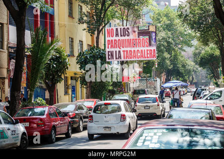 Città del Messico, Cuauhtemoc, Tabacalera, quartiere, auto parcheggiata, segno di protesta, si oppone senza metri di parcheggio metered MX180310075 Foto Stock