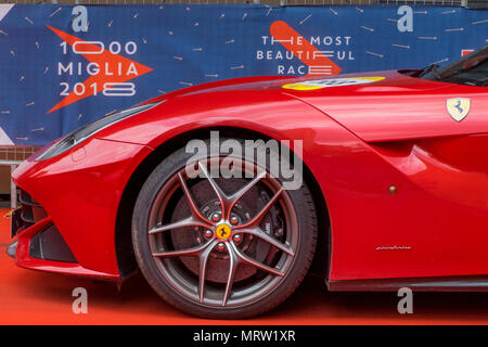 BRESCIA, Italia. 19 maggio, 2018. La 91a edizione del '1000 Miglia' anche si conclude con la cerimonia di premiazione, le vetture e i partecipanti a Brescia, Foto Stock