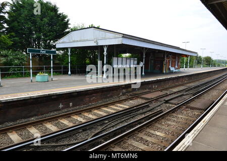 Stazione di Ford piattaforma in Ford, West Sussex Foto Stock