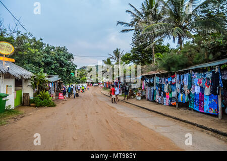 Ponta do Ouro Beach - un 'turqoise' verde e la spiaggia migliore in Mozambico. Si tratta di una piccola città che giace vicino a South African border , famosa per il verde turqois Foto Stock
