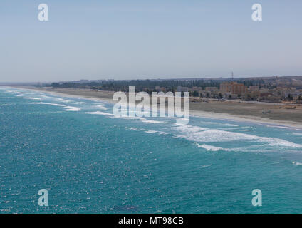 Vista aerea del lungomare, Dhofar Governatorato, Taqah, Oman Foto Stock