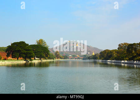 Mandalay Hill in Myanmar Foto Stock