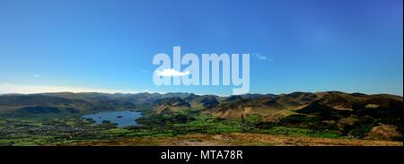 Nuvole ribaltamento Thornthwaite Forest Foto Stock