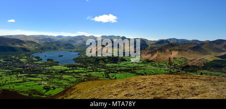 Nuvole ribaltamento Thornthwaite Forest Foto Stock