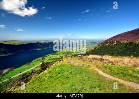 Nuvole ribaltamento Thornthwaite Forest Foto Stock