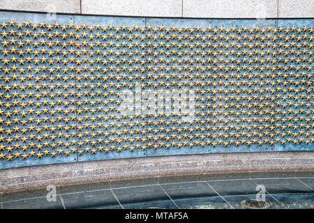 II Guerra Mondiale stella d'oro memorial wall, Washington D.C., USA Foto Stock