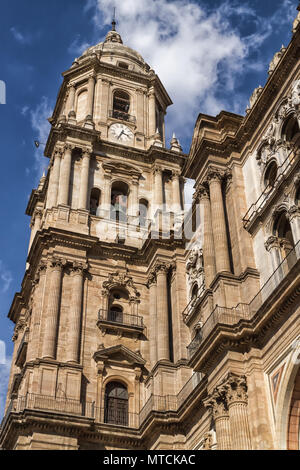 Il campanile della cattedrale de Malaga in architettura rinascimentale (costruire tra il 1528 - 1782). Nome ufficiale: 'La Santa Iglesia Basilica Cattedrale de Foto Stock