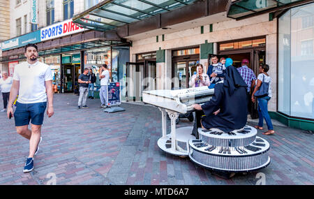 Abington St, Northampton, Inghilterra, Regno Unito. Foto Stock