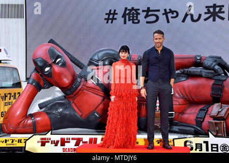 Shioli Kutsuna e Ryan Reynolds frequentare il 'Deadpool 2' premiere in Roppongi Hills il 29 maggio 2018 a Tokyo, Giappone. Foto Stock