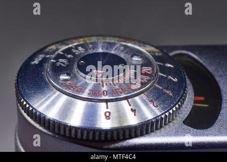 Impostazioni di scala sulla vecchia macchina fotografica di close-up. Macro. Foto Stock