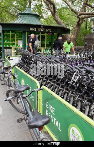 Noleggio Bici NYC - Noleggio biciclette, Midtown, New York City USA Foto Stock