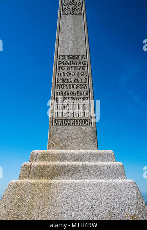 Il monumento a Alfred Tennyson Signore su Tennyson giù, nei pressi di acqua dolce, Isle of Wight, Hampshire, Regno Unito Foto Stock