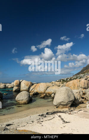Massi di granito su Boulders Beach, Simonstown, sud africa Foto Stock