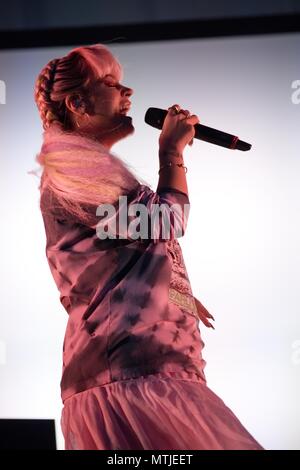 Lily Allen esegue alla gente comune Festival in Southampton Foto Stock