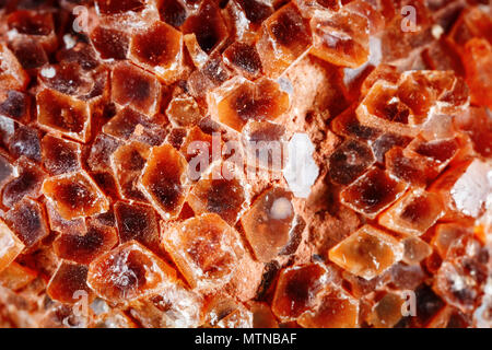 Aragonite, la consistenza del minerale. Le riprese in modalità Macro della pietra naturale. Le materie minerali. Abstract background. Foto Stock