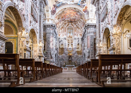 Navata centrale della chiesa di Santa Caterina a Palermo. L'Italia. Foto Stock