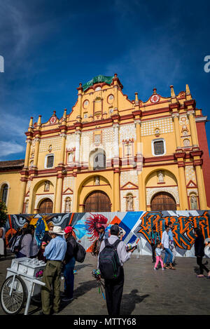 Cattedrale, diocesi Cattolica Romana di San Cristobal de Las Casas, San Cristobal de las Casas, Chiapas, Messico Foto Stock