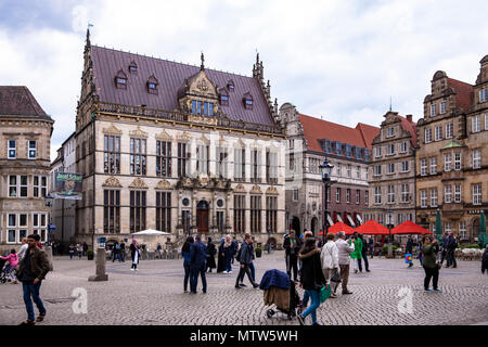 Il Schuetting, formerly The Guild house in una città di mercanti e artigiani presso la piazza del mercato, oggi Bremen della camera di commercio di Brema, Tedesco Foto Stock