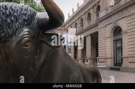 La sezione esterna della Deutsche Borse Stock Exchange building, Frankfurt am Main, Hesse Darmstadt, Germania Foto Stock