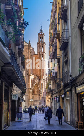 Argenteria Street, Città di Barcellona, Ciutat Vella, el area rabal, la chiesa di Santa Maria del Mar, Spagna Foto Stock