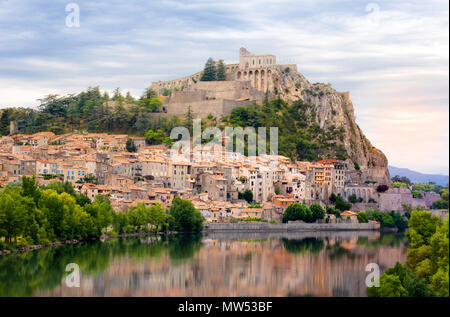 Francia, regione della Provenza, Sisteron City, Foto Stock