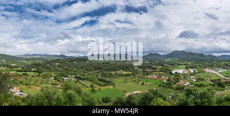 Mallorca, Extra ampia natura paesaggio panorama dall'alto accanto al villaggio di Arta XXL Foto Stock