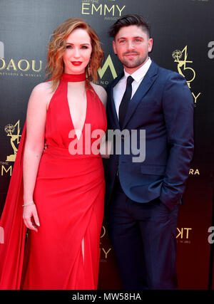 Quarantacinquesimo Giorno annuale Emmy Awards 2018 gli arrivi presso la Pasadena Civic Center a Pasadena, in California. Dotato di: Camryn Grimes, Guest dove: Los Angeles, California, Stati Uniti quando: 29 Apr 2018 Credit: Adriana M. Barraza/WENN.com Foto Stock