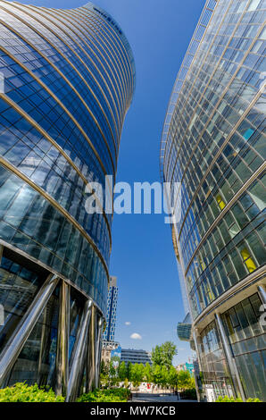 Varsavia, Polonia. Guglia di Varsavia, il più alto edificio per uffici a Varsavia (220 m.) Foto Stock