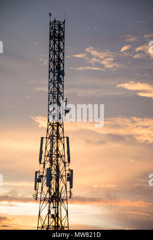 Torre di comunicazione Foto Stock