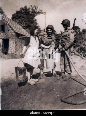 . Français : Des soldats américains à Cerisy-la-Forêt . Data sconosciuta. Sconosciuto 120 Cerisyjuin44 Foto Stock