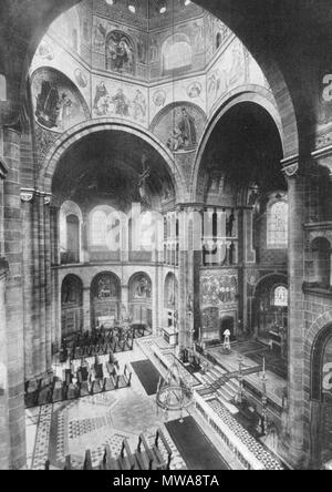 . San Aposteln Innenansicht um 1925 . Il 18 gennaio 2008. ksh:User:Jüppsche 138 Colonia Aposteln St 1925 innen Foto Stock