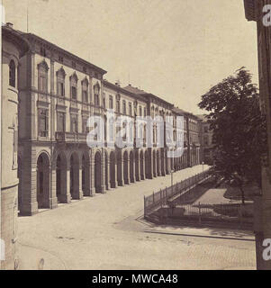 163 Die Wohngebäude des Friedrichplatzes zu Carlsruhe 2 (ritagliate) Foto Stock