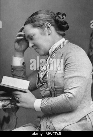 . Inglese: Elizabeth Garrett Anderson. Fotografia di Walery, pubblicato da Sampson bassa & Co. nel febbraio 1889[1] . circa 1889. Walery 184 Elizabeth Garrett Anderson Foto Stock